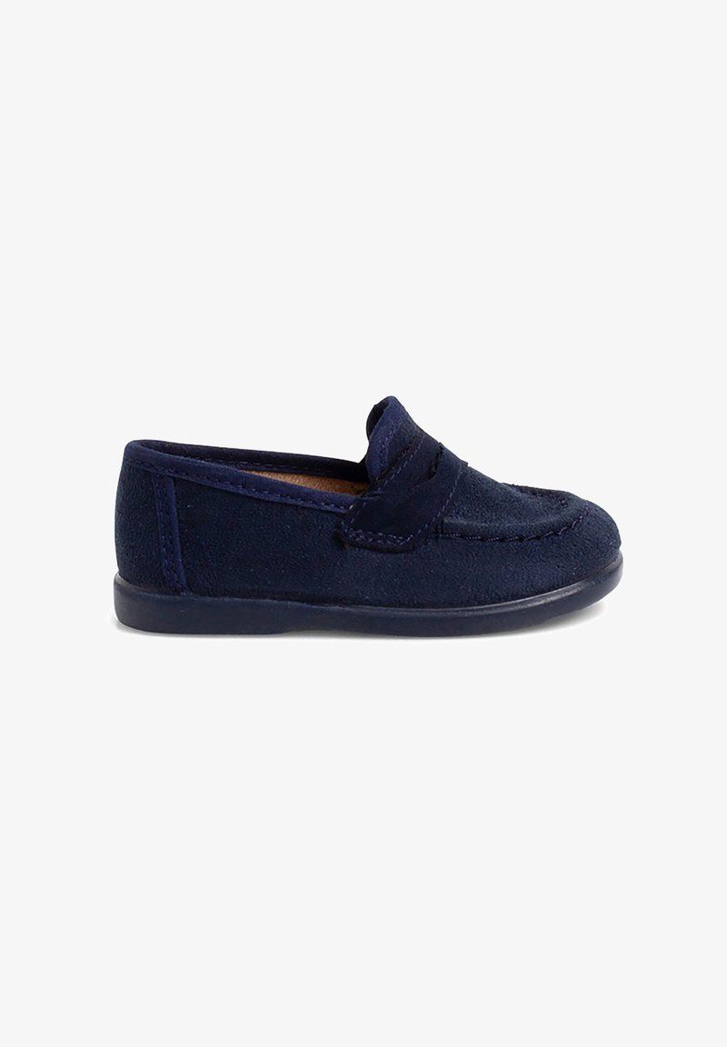 Navyblaue Wildlederschlupfschuhe mit gestickten Details, runder Zehenpartie und einer niedrigen Gummisohle. Die weiche Textur erhöht den Komfort und die Passform.