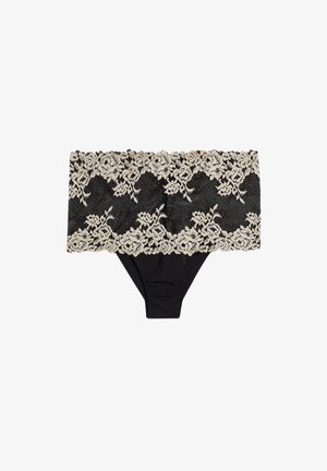 Culotte en dentelle noire avec une large ceinture en dentelle florale beige. Tissu lisse avec un léger éclat et une texture douce.