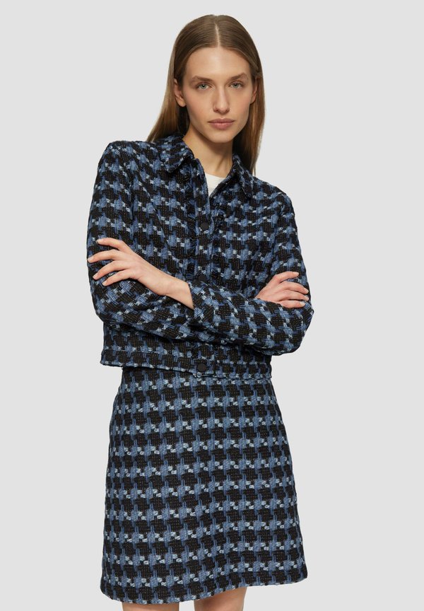 MIT FRANSEN AN DER KNOPFLEISTE - Leichte Jacke