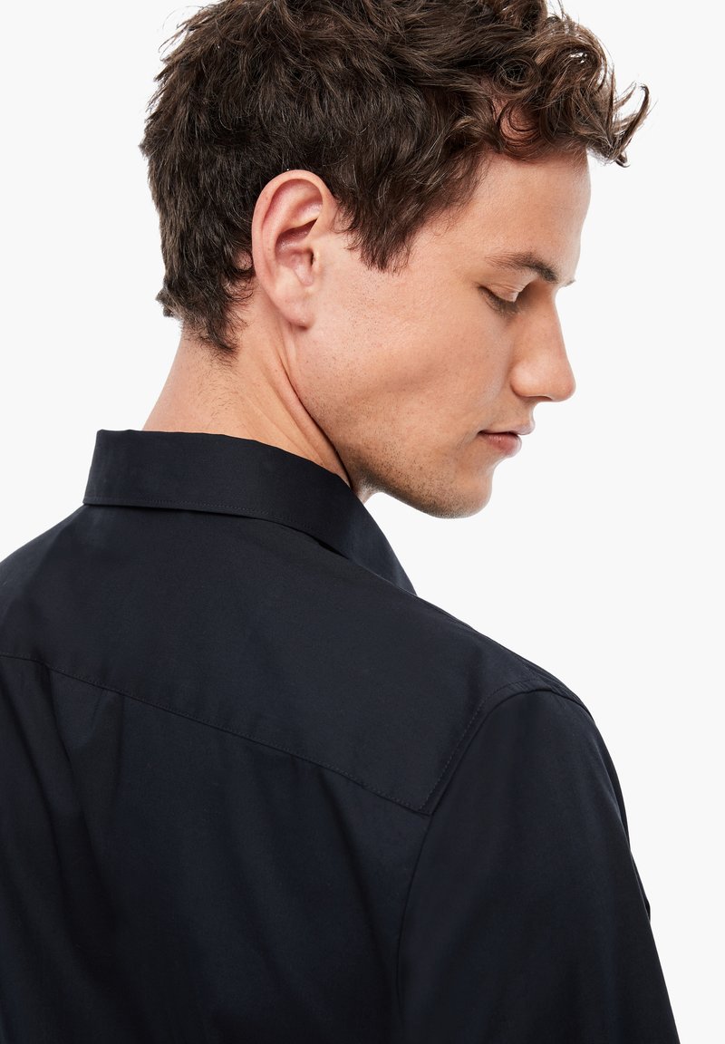 Herren Komplettanzüge | s.Oliver BLACK LABEL Businesshemd dark blue/dunkelblau - XD92762 Herren Komplettanzüge | s.Oliver BLACK LABEL Businesshemd dark blue/dunkelblau - XD92762