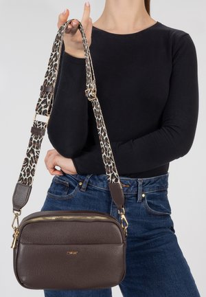 Rieker, RIEKER HANDTASCHE H1029 - Cross body bag - animalprint