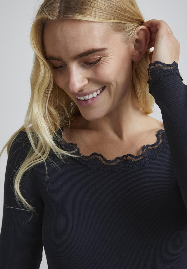 FRHizamond - Long sleeved top - dark peacoat4