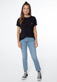 Protest PRTELSAO - T-shirts basic - true black