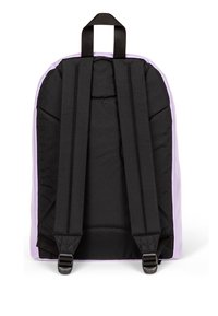 Eastpak OUT OF OFFICE - Zaino - glossy lilac