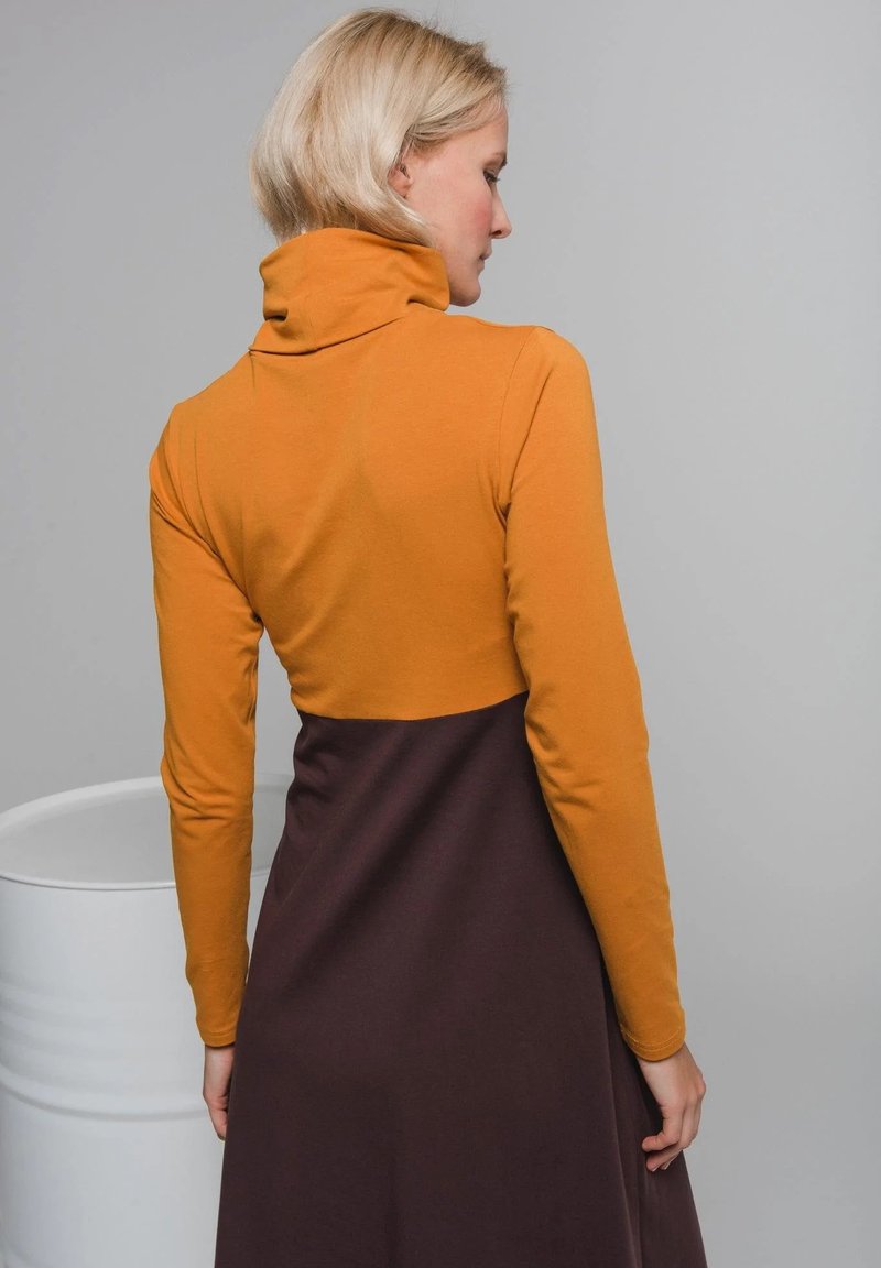 Damen Freizeitkleider | NON+ Jerseykleid mustard brown/senf - JU64924 Damen Freizeitkleider | NON+ Jerseykleid mustard brown/senf - JU64924