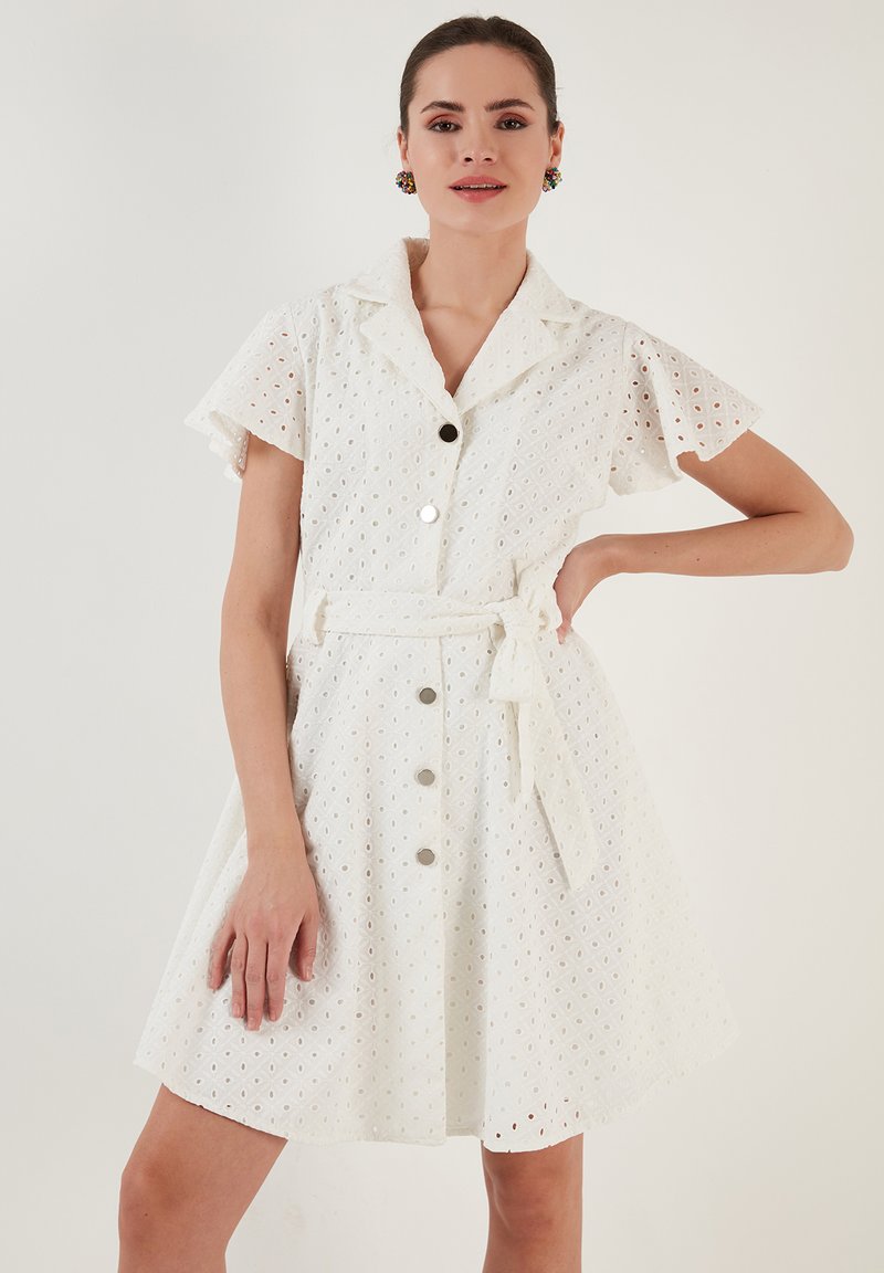 LELA REGULAR FIT - Juhlamekko - ecru