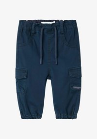 Non selezionato, navy blazer