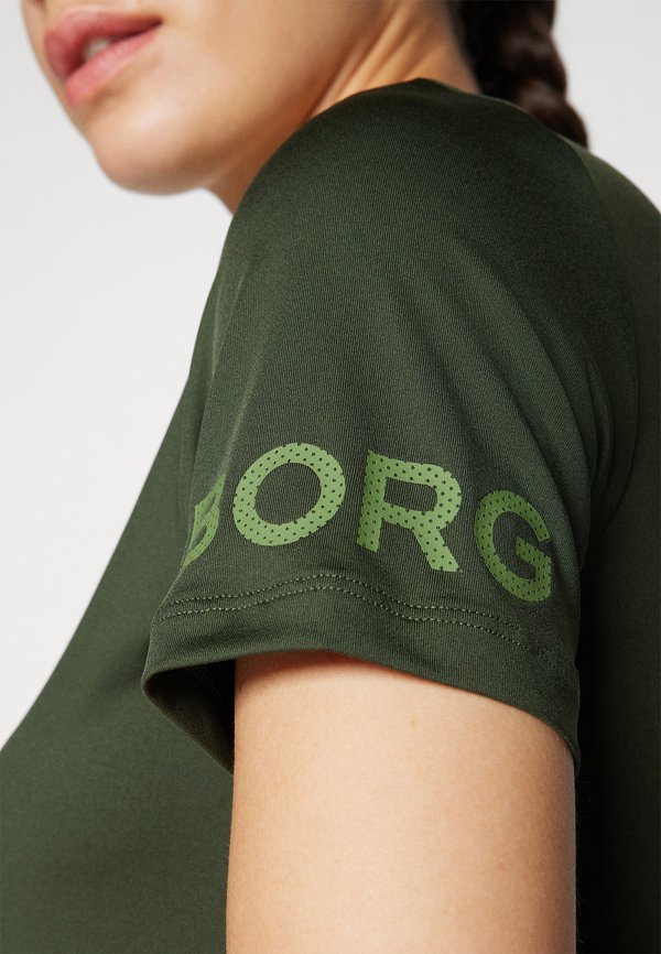 BORG TEE - Basic T-shirt - duffel bag3