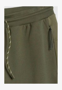 Non sélectionné, khaki