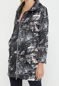 Luhta Outdoor jacket - black