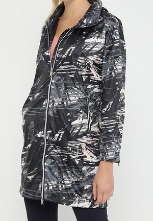 Luhta Chaqueta outdoor - black