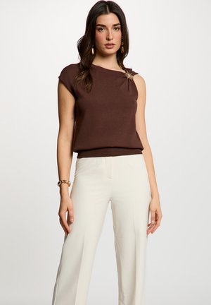 Morgan, MORGAN MORGAN SLEEVELESS ASYMMETRIC TOP - T-shirt imprimé - marron foncé