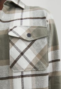 Jack & Jones PREMIUM JPRROY - Camisa - beetle