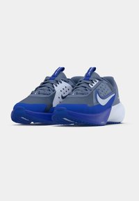 Nike Performance SONIC FLY UNISEX - Maanteejooksu jalatsid - world indigo/racer blue/football grey