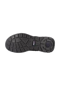Suola di scarpa in gomma nera con una superficie testurizzata, caratterizzata da profonde scanalature e un logo circolare stampato vicino al tallone per aderenza e durata.