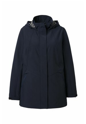 Granatowa damska kurtka z kapturem, zapinana z przodu na zamek i zatrzaski, z zamykanymi kieszeniami po bokach oraz paskowanym podszyciem kaptura.