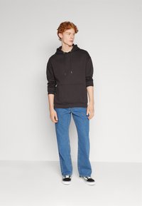 Only & Sons ONSFADE RIGID BOX PIM  - Ohlapne kavbojke - medium blue denim