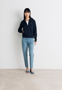 Tommy Jeans FLAG ZIP - Felpa con zip - dark night navy