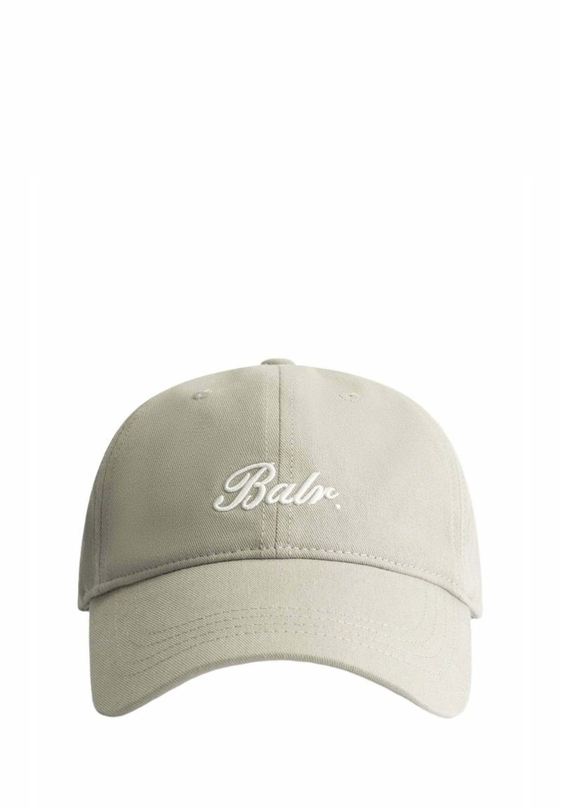 Khaki Baseballcap aus Baumwolle mit gebogenem Schirm und weißem, gesticktem "Balr."-Logo auf der Vorderseite. Weiche Textur, schlichtes Design.
