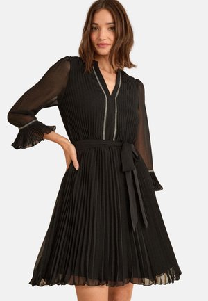 Love & Roses REGULAR FIT - Denné šaty - black