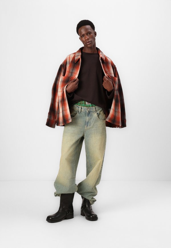 GREAT BOXY LONG SLEEVE - Long sleeved top2