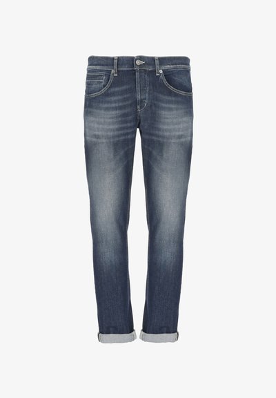 Jeans in denim blu scuro con una finitura sbiadita, dotati di chiusura con bottone, cinque tasche e orli arrotolati alle caviglie.