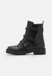 Guess Botines camperos - black