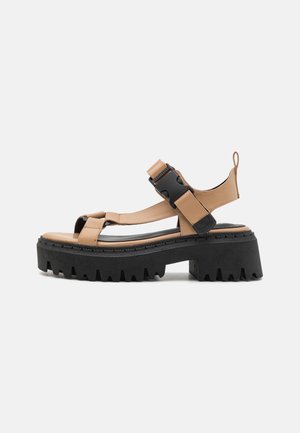 RAID Platform sandals - beige