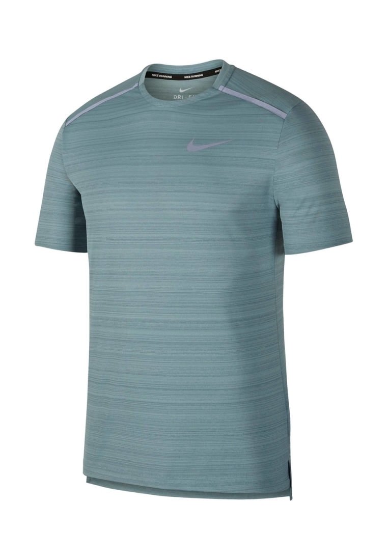 Light blue short-sleeve athletic shirt with textured horizontal stripes, round neck, and purple accents on the shoulders. Nike logo displayed.
