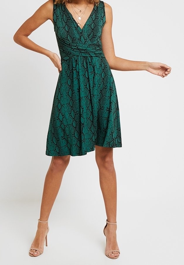 Anna Field Jersey dress - light green - (Pre-owned) - Zalando.ie Anna Field Jersey dress - light green - (Pre-owned) - Zalando.ie