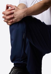The North Face MOUNTAIN ATHLETICS - Träningsbyxor - summit navy