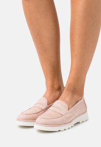 Marco Tozzi Slip-ons - rose