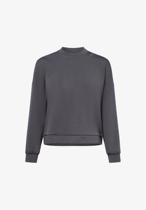 Sudadera gris oscuro con un alto cuello, mangas largas, dobladillo ligeramente corto y una textura suave. Branding sutil en el hombro.