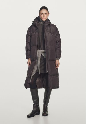 Massimo Dutti LONG WATER-REPELLENT HOODED PUFFER - Donsjas - dark brown