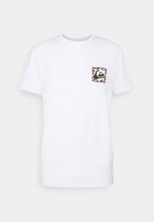 ISLE OF STOKE - Triko s potiskem - white