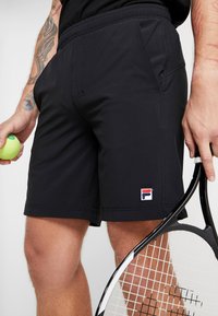 Fila SHORTS SANTANA - Spordišortsid - black