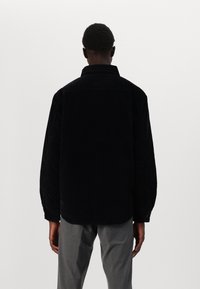 Lacoste Lengva striukė - black