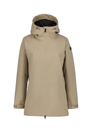 Beige vandtæt jakke med hætte, lynlås foran, justerbare manchetter og logo på venstre ærme, vist mod en hvid baggrund.