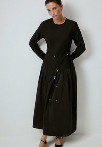 WITH PLEATED - Velika haljina - black