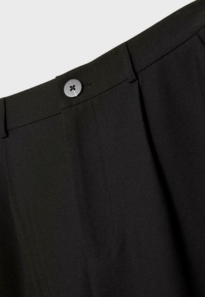 Stradivarius, SMART STRAIGHT-LEG TROUSERS - Pantalon classique - black