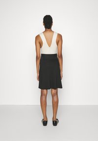 Anna Field Tall A-linjainen hame - black
