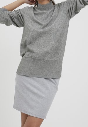Sweter