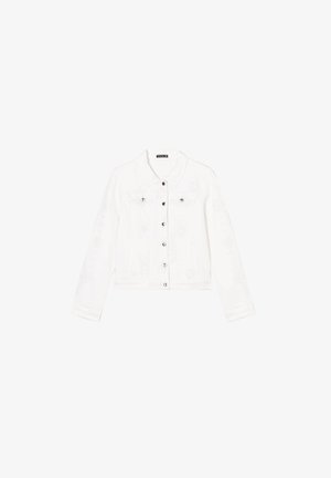 Veste en denim blanche avec des manches longues, fermeture à boutons sur le devant, deux poches poitrine, des détails brodés sur les manches et un col.