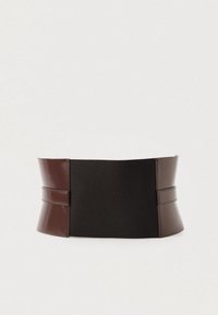 Sötétbarna és fekete bőrből és gumiból készült fűzőöv, sima felülettel, kontúros formával és állítható oldalsó díszítésekkel.