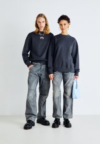 Jack & Jones PREMIUM JPRBLAHARVEY CREW NECK UNISEX - Felpa - asphalt