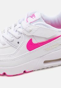 Nike Sportswear AIR MAX 90 EASYON - Tenisky - white/laser fuchsia