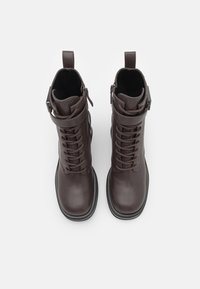 Armani Exchange - Botki na obcasie