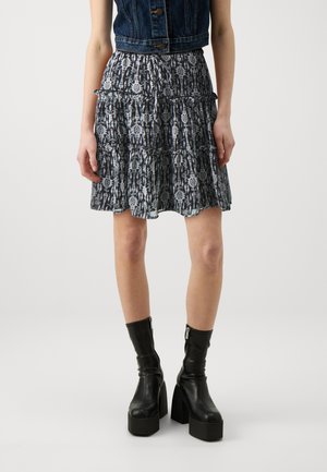 Vero Moda VMSMILLA SHORT FRILL SKIRT - Falda acampanada - black/birch