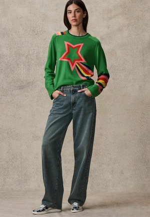 Next RAINBOW STAR CREW NECK REGULAR FIT - Pullover - bright green