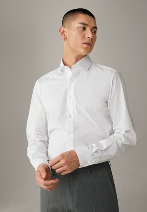 CHRIS - Chemise classique - weiß